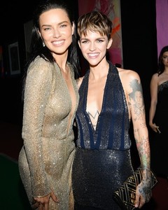 rubyrose_news___Bi5IzWzg59j___.jpg