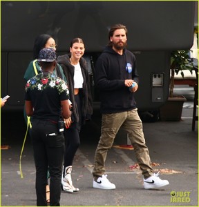 scott-disick-sofia-richie-american-idol-taping-29.jpg