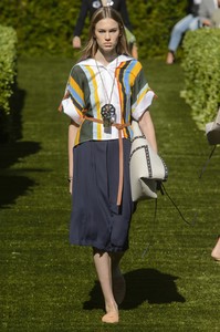 tory-burch-rs18-0201.thumb.jpg.f5b3f6a1bcf0bea296672eba69292141.jpg