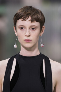 valentino-clp-rs18-0172.thumb.jpg.82360d7b126b3bfc426124ff1ddf8f2f.jpg