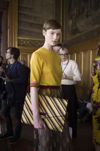 van-noten-bks-m-rs18-6487.thumb.jpg.217cc09c991a3ed3089d0a244fe14482.jpg