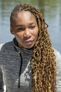 venus-williams-2018-mutua-madrid-open-photoshoot-6.jpg