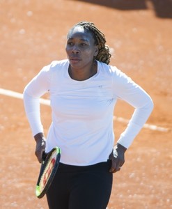 venus-williams-mutua-madrid-open-training-session-in-madrid-05-04-2018-0.jpg