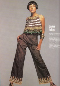 vogue_paris_feb_1989_8.thumb.jpg.1e5e325198c7719c8381b7a17165cc25.jpg