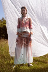 00010-missoni-vogue-resort-2019-pr.thumb.jpg.d420abbf6832ac79c19a182117adca4a.jpg
