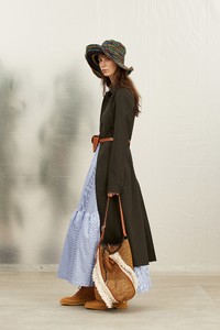 00014-philip-lim-vogue-resort-2019-pr.thumb.jpg.070b836ec417bb13517b331a27ca6b7c.jpg