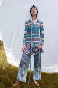 00015-missoni-vogue-resort-2019-pr.thumb.jpg.418b5ab2cc16e505d9ab714aeaaa5cf2.jpg