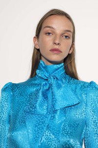 00019-Filles-A-Papa-Vogue-Resort-2019-pr.thumb.jpg.ad16c70dc746bfe2a9461e5ae619b660.jpg