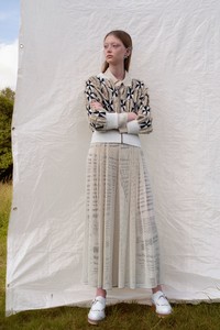 00027-missoni-vogue-resort-2019-pr.thumb.jpg.25b8120bba164a133d492db80769c5ed.jpg