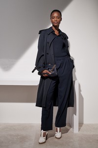 00028-Ralph-Lauren-Vogue-Resort-2019-pr.thumb.jpg.76d8a243d72f46823889c3344411d134.jpg