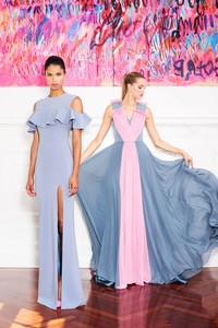 00029-christian-siriano-vogue-resort-2019-pr.jpg