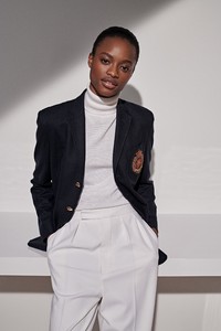00031-Ralph-Lauren-Vogue-Resort-2019-pr.thumb.jpg.b0bab7f3baf0b42f10469942b4b1822c.jpg