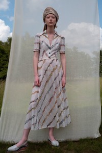 00032-missoni-vogue-resort-2019-pr.thumb.jpg.db91b316130ada54dcd80cfeec1bccc5.jpg
