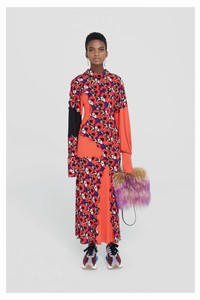 00033-marni-vogue-pre-fall-2018-pr.thumb.jpg.72a809b834dbc38f85b414d90ae0ee30.jpg