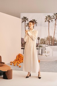 00034-carolina-herrera-vogue-resort-2019-pr.thumb.jpg.557afd5ddd017b7c23e24de88651e5cd.jpg