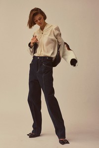 01-Isabel-Marant-Pre-Fall-2018.thumb.jpg.33fc7fc594839635fd268d183027ae75.jpg