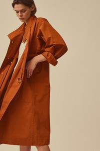 03-Isabel-Marant-Pre-Fall-2018.thumb.jpg.bc244f982f0934079fcd1c538c7ded72.jpg