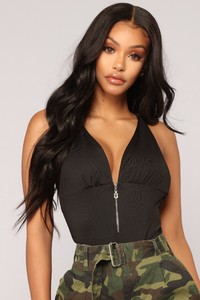 05-21-18_Studio1_T15960_Black_0338.JPG