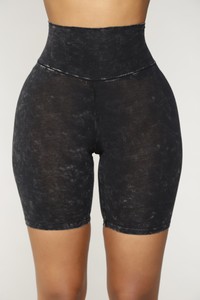 05-23-18_Cloud_9RP52594_Black0878.JPG