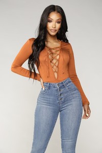 05-23-18_Studio_3_T7181L_Camel0720_CC.JPG
