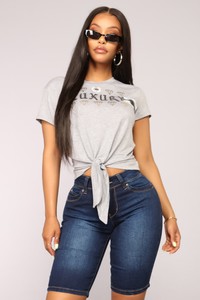 05-24-18_Studio_1814KR3215_HeatherGrey010.JPG