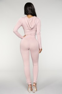 05-29-18_Cloud_9_31216L7_Mauve1545.JPG