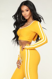 06-05-18_Studio_2DTP4053A_Mustard0599.JPG