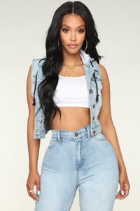 06-05-18_Studio_2V4205_LightWash0675.JPG