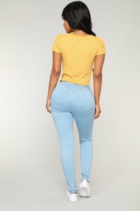 06-13-18_Studio2__RT32159AS_Yellow_26.jpg