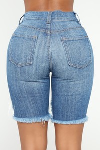 06-25-18_Studio_2_BRM31_DarkDenim_0452_AG.jpg
