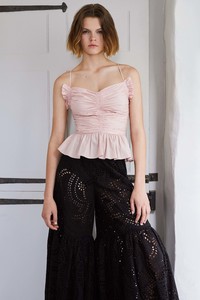 09-jill-stuart-resort-2018-lookbook.thumb.jpg.2fd777b0397e886829c5f432ee1e9f46.jpg