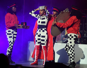 Janelle+Monae+Janelle+Monae+Performs+Concert+hQHj0OWrJp_x.jpg