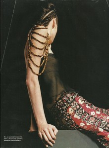 Lofficiel russia october 2002 3.jpg