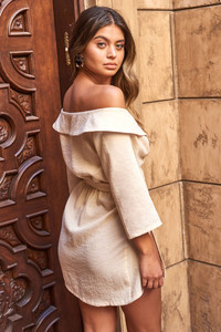 1532-beige-edit4-web_1.jpg