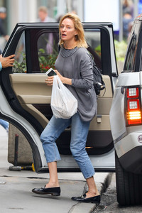        uma070618BZNimage110.jpg