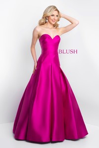 Blush 2018  nb6y3.jpg