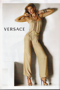 1828300053_Versace02.thumb.jpg.0c7a3d48491a5b5f9d78784bbb14558d.jpg