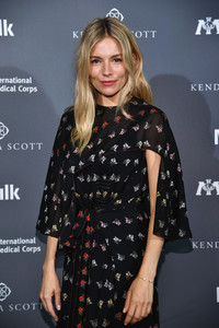 Sienna+Miller+Sienna+Miller+Milk+Studios+Host+4tAtGjeS8Xqx.jpg