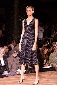 1899836364_MiguelAdroverSS2001PFW1.thumb.jpg.ded8882f88c34806c290c384b1933710.jpg