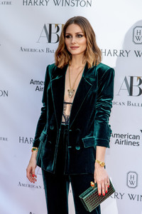 Olivia+Palermo+2018+American+Ballet+Theatre+lWFjVS0Vx0Kx.jpg