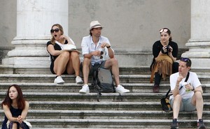   kwi100618BZNimage29.jpg