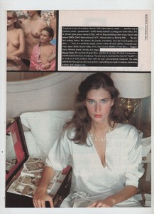 1981_12_VOGUE_USA_18.thumb.jpg.37be7c5f48920931b8a209c248ee7bf1.jpg