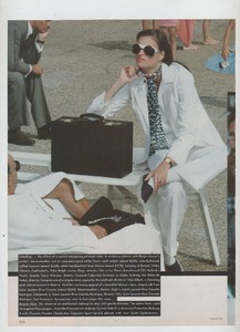 1981_12_VOGUE_USA_5.thumb.jpg.a21b49782451f60335b92ba03d39608e.jpg