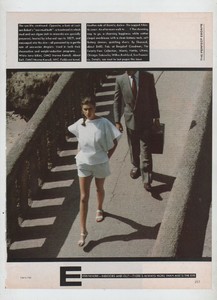 1981_12_VOGUE_USA_8.thumb.jpg.3e6a0cf9c5d024dfefdb614962ec3a73.jpg