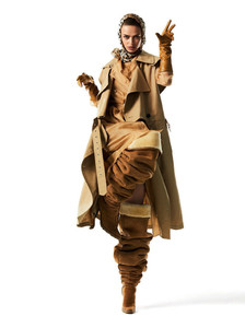 2013251791_VogueBrazilJune20184.thumb.jpg.9bb84c9c8e9419321d4b0eb5db302eeb.jpg