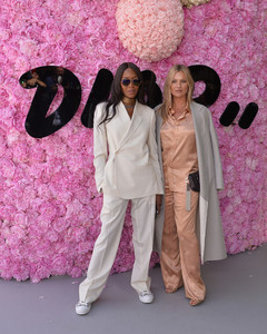 Naomi+Campbell+Dior+Homme+Photocall+Paris+ts3lbV51Qd4x.jpg