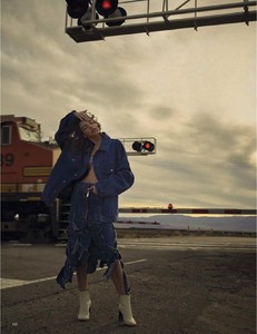 2018-07-01_Vogue_Latin_America-page-007.jpg