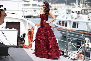 Aishwarya+Rai+Jazbaa+Photocall+68th+Annual+WDB0chEYpF6x.jpg