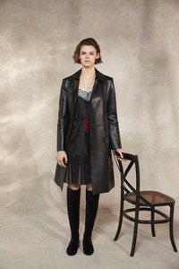 27-Alberta-Ferretti-Pre-Fall-18.thumb.jpg.faa4183abd45a13de5e31a09f934247d.jpg