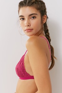 37112778_062_f.jpg